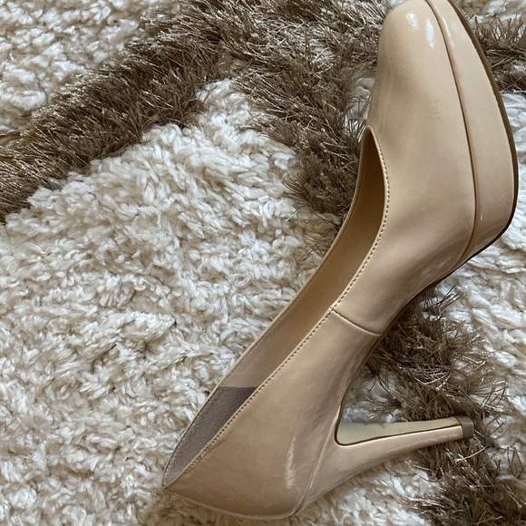 Beige Enzo Angiolini Platform 4’’ High Heels - Picture 3 of 8
